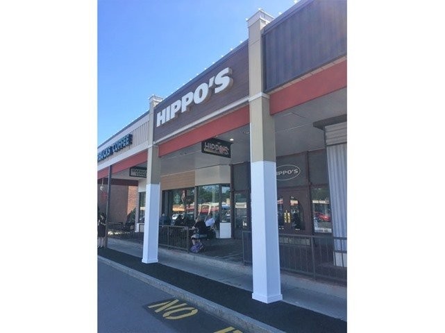 Hunter Douglas Dealer Image